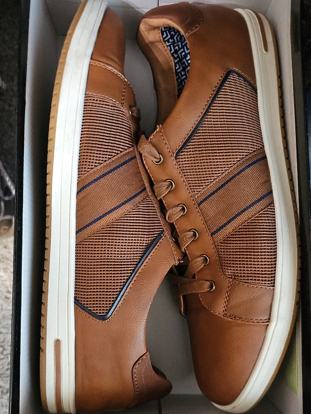 Madden M-Barsto Men's Brown Sneakers US 13 Gently Used